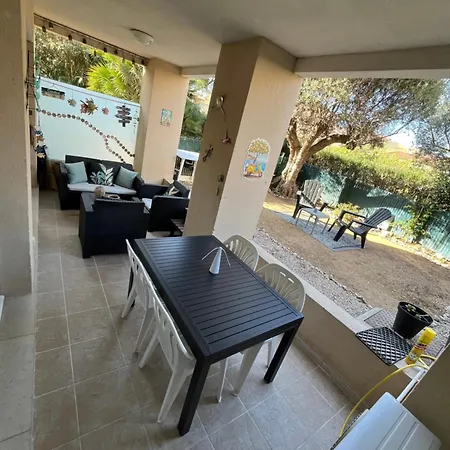 Centre Terrasse Et Jardin * Calvi (Corsica)
